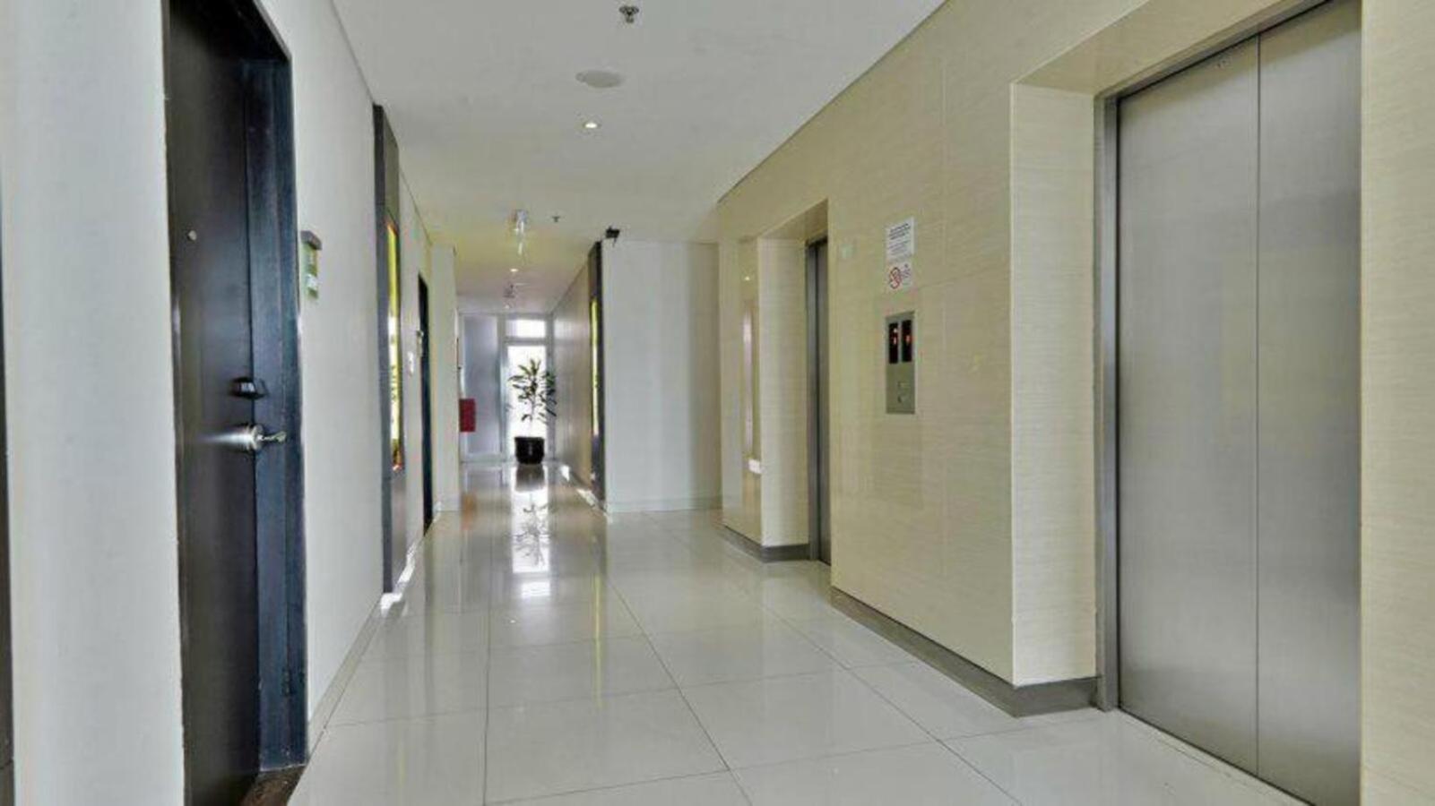 V Hotel Tebet Jacarta Exterior foto